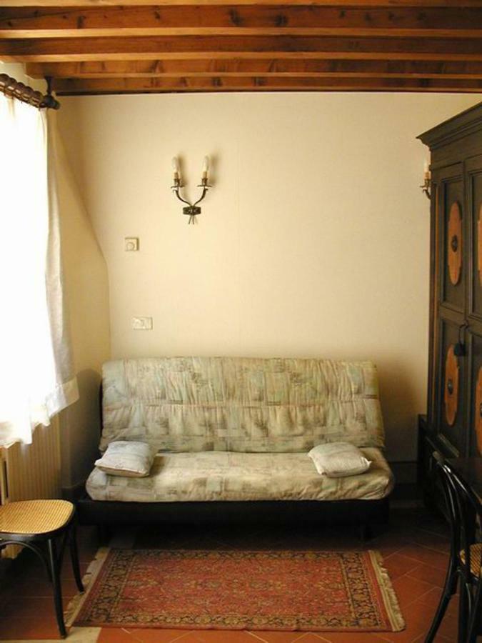 Apartamento Delicious Near St. Square *