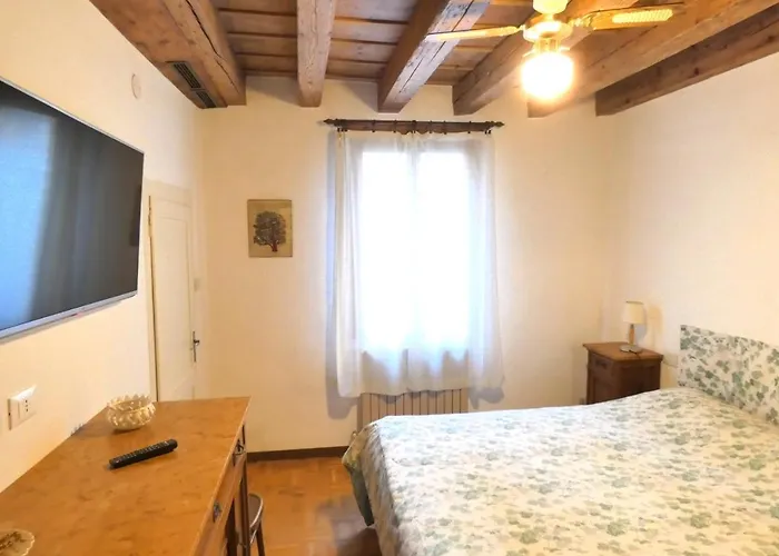 Delicious Apartament Near St. Mark Square